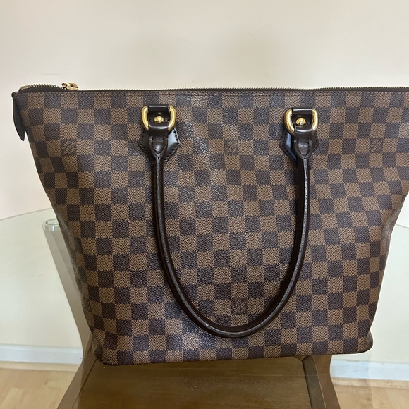 Louis Vuitton Saleya MM - Picture 6 of 15